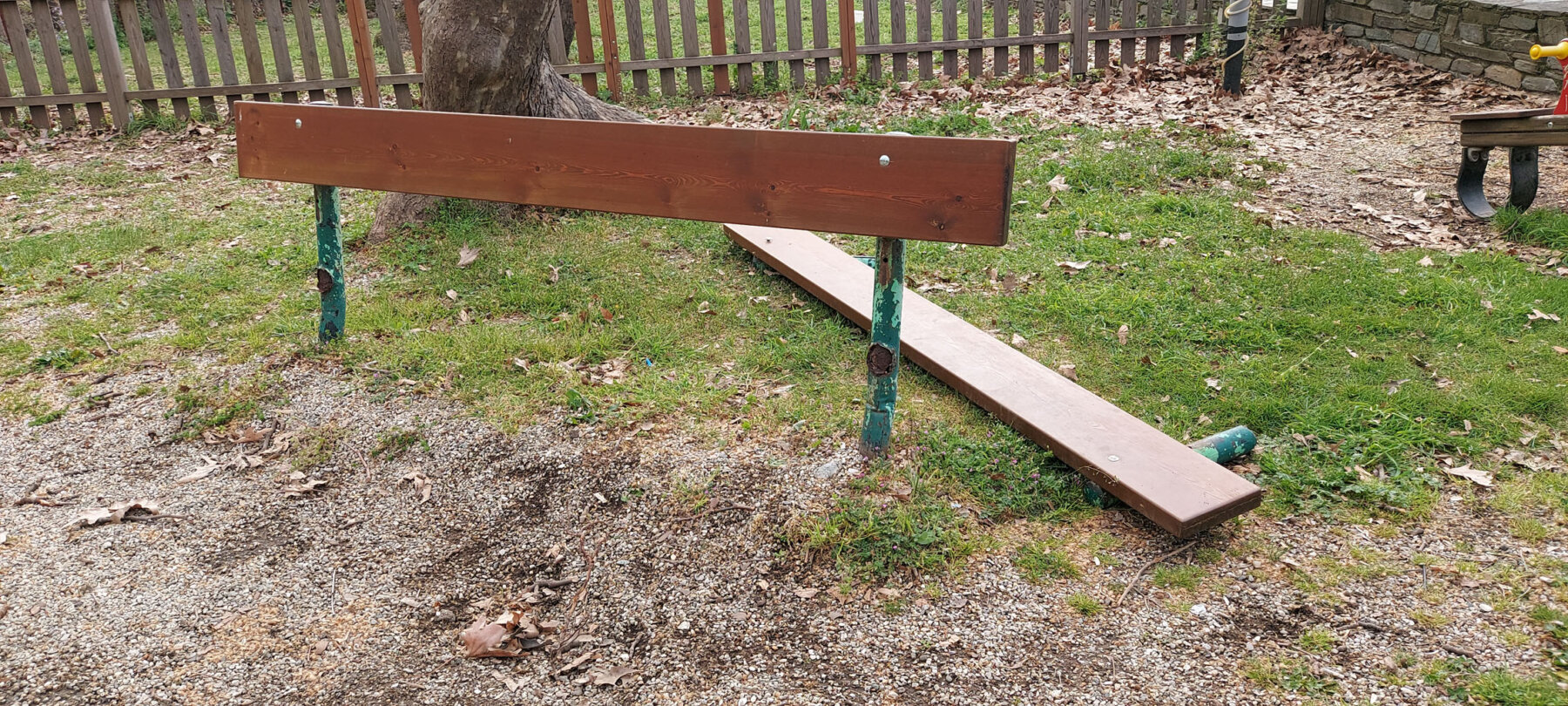 Ζημιές… έτσι για την πλάκα