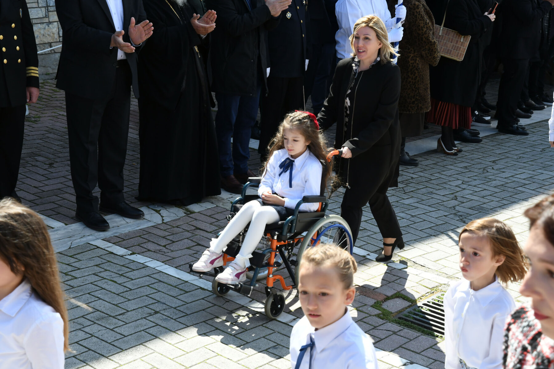 Με λαμπρότητα, περηφάνια και συγκίνηση ο εορτασμός στην Αγιά της Εθνικής μας Παλιγγενεσίας