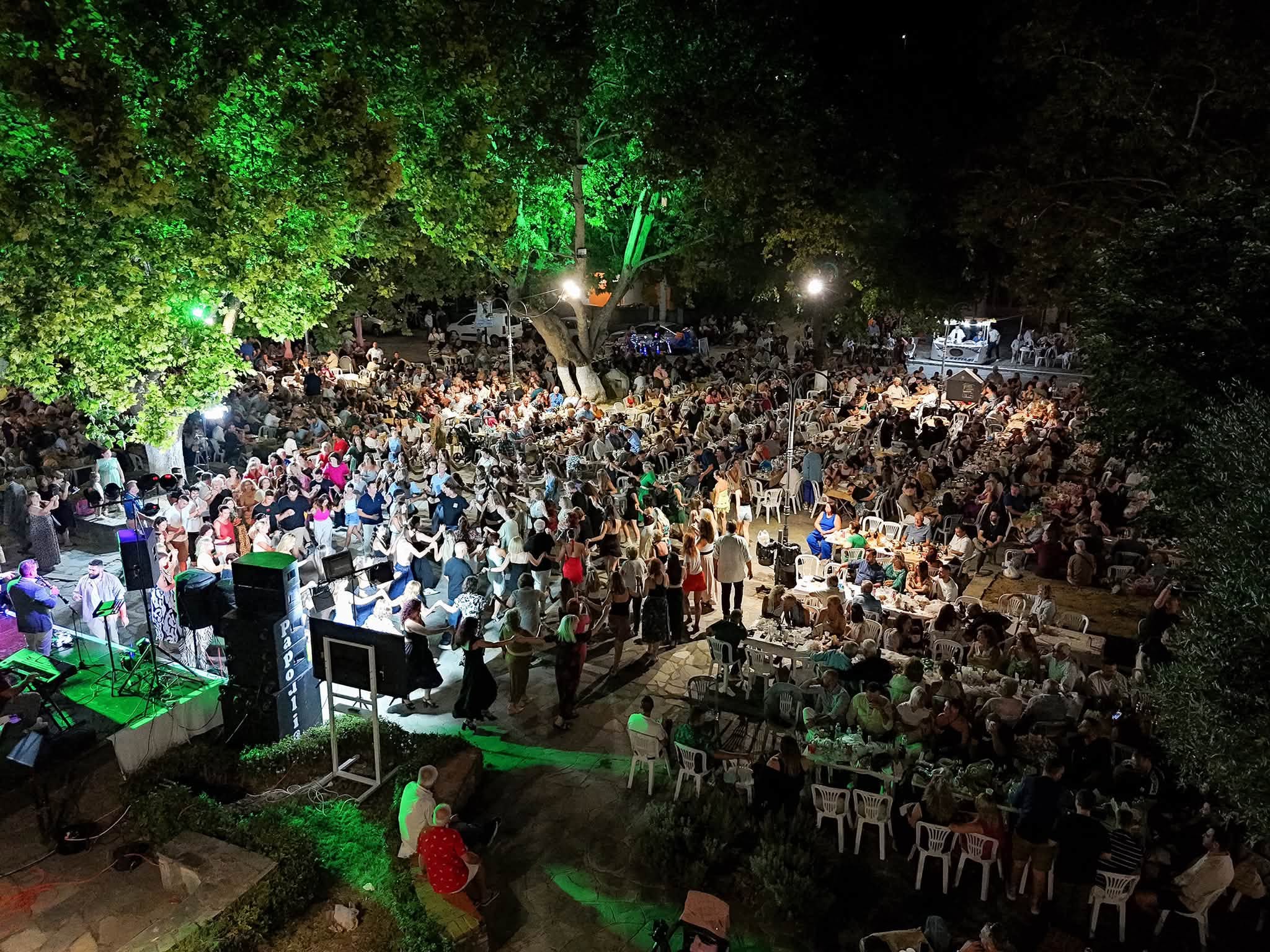 Γιόρτασαν το καλαμπόκι και το ακτινίδιο στο Ομόλιο Αγιάς